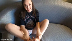 Delivery Foot Job POV – Katherine Kink – Fetish Of The Feet